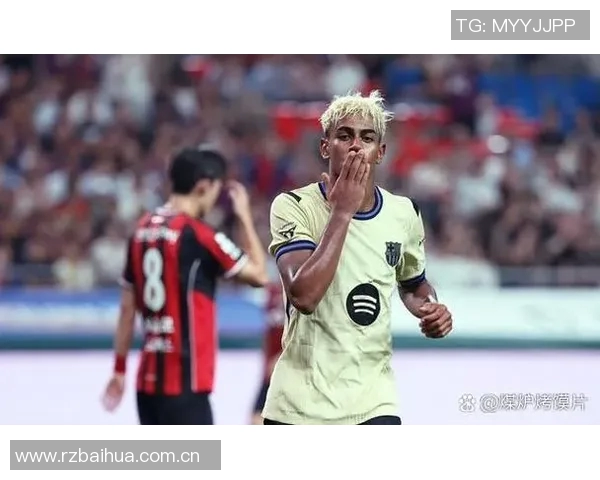 巴萨本赛季12名球员被弗里克安排在非传统位置上出战引发关注