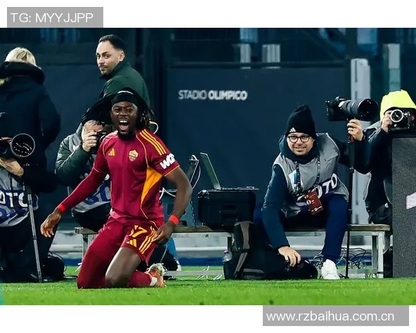 小克鲁伊维特热爱罗马足球期盼球队夺得意甲冠军荣耀