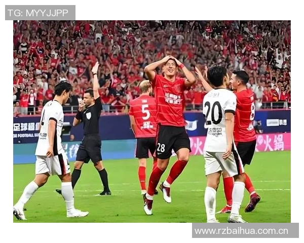 蓉城球迷首轮挑衅河南遭三杀官方公开谴责引发热议